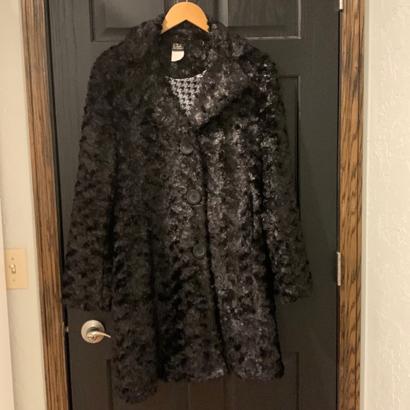 CoVelo Clothing Inc Jackets & Blazers - Women’s coat size 12